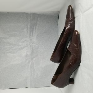 Salvatore Ferragamo Horsebit Logo Chocolate Leather Square-Toe Kitten Heels